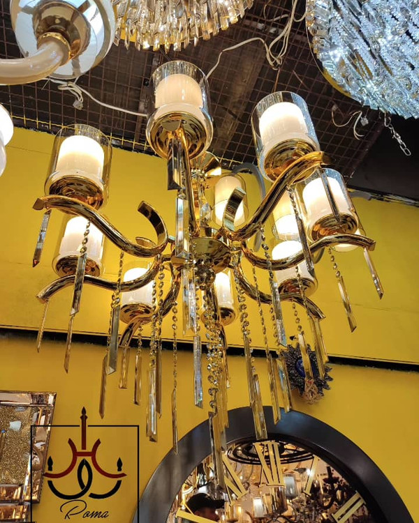 لوستر مرغابی از نمای پایین – نور ملایم