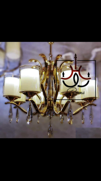 لوستر قلبی مدرن لهستانی شش شاخه با طراحی مینیمال و نوردهی مناسب سالن پذیرایی