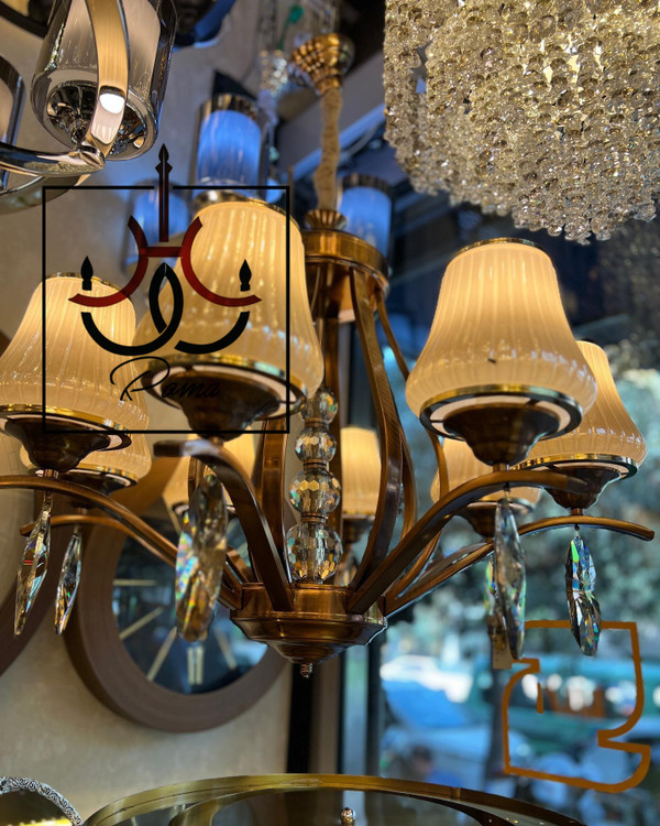 لوستر نسکافهای مدل غنچه با حباب کلاسیک، طراحی لهستانی خاص مناسب سالن و پذیرایی