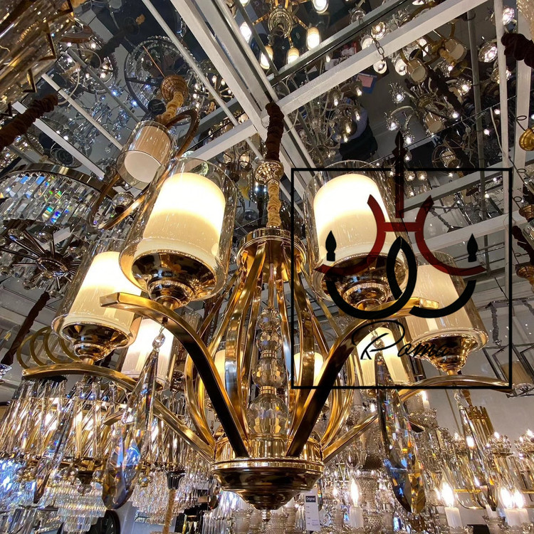 لوستر ۸ شاخه مدل غنچه با طراحی لهستانی و تنوع رنگ، مناسب سالن پذیرایی