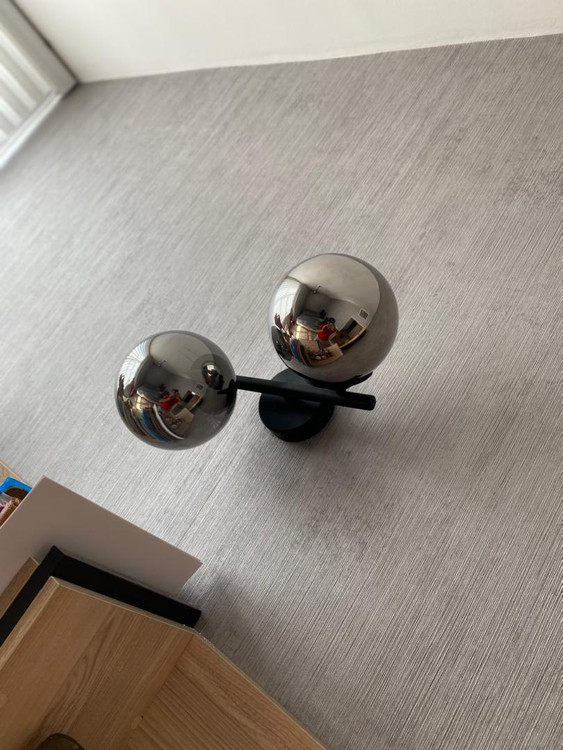 لوستر تکشعله منظومه با طراحی مدرن لهستانی، مناسب فضاهای کوچک و نوردهی مؤثر