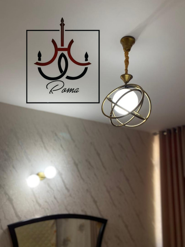 لوستر تکشعله منظومه با طراحی مدرن لهستانی، مناسب فضاهای کوچک و نوردهی مؤثر