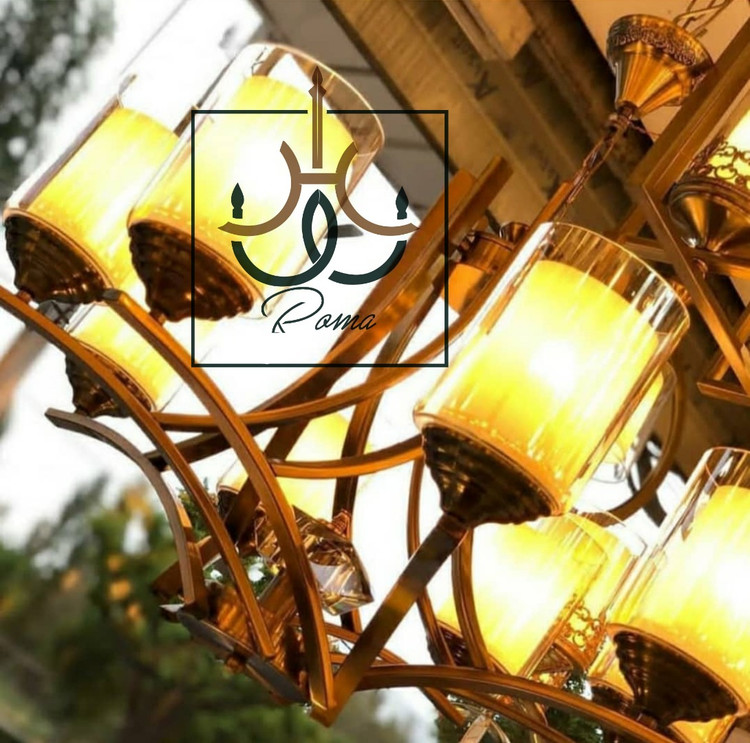 لوستر خورشیدی با طراحی مدرن و رنگبندی متنوع مناسب سالن پذیرایی