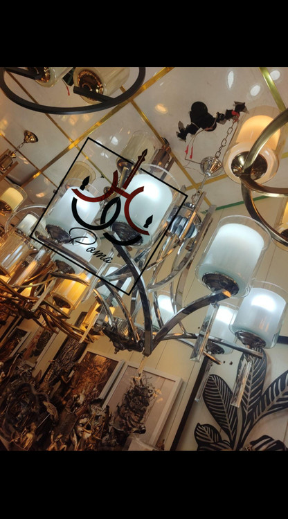 لوستر خورشیدی با طراحی مدرن و رنگبندی متنوع مناسب سالن پذیرایی