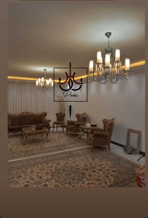 لوستر لومینا با آویزهای کریستالی زیبا و طراحی مدرن مناسب فضای سالن و پذیرایی