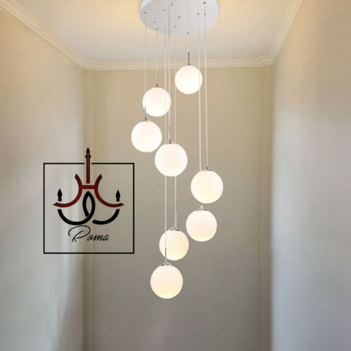 لوستر مولکولی بلند مناسب فضاهای دوبلکس و سقفهای بیشتر از ۴ متر از برند رومالوستر