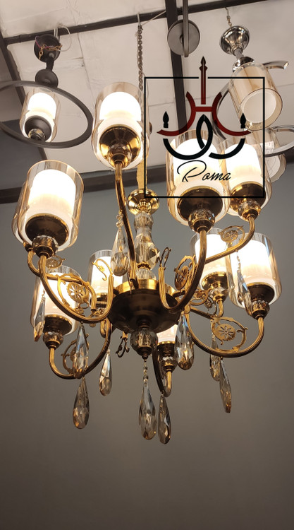 لوستر آرامیس ۱۰ شاخه رنگ طلایی با طراحی فاخر کلاسیک مناسب پذیراییهای بزرگ و لاکچری