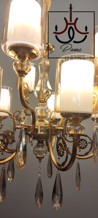 لوستر آرامیس ۱۰ شاخه رنگ طلایی با طراحی فاخر کلاسیک مناسب پذیراییهای بزرگ و لاکچری