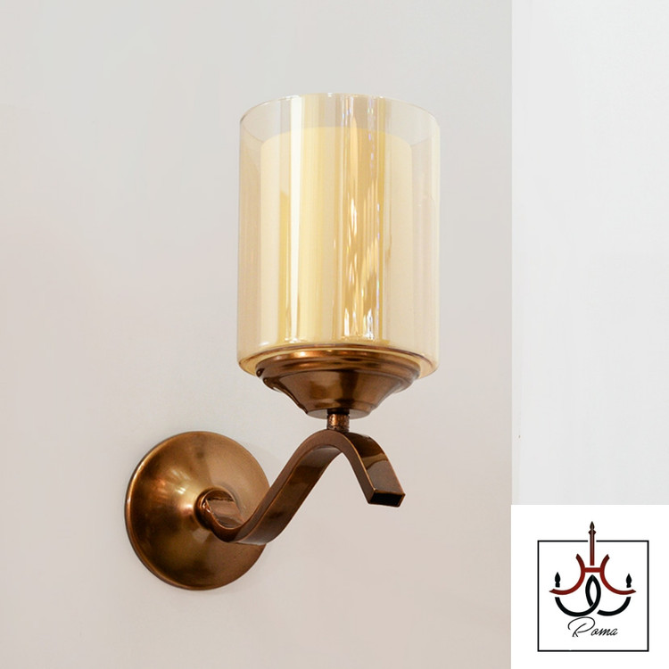 لوستر دیواری با طراحی ساده و سرپیچ E27 مناسب فضاهای مختلف