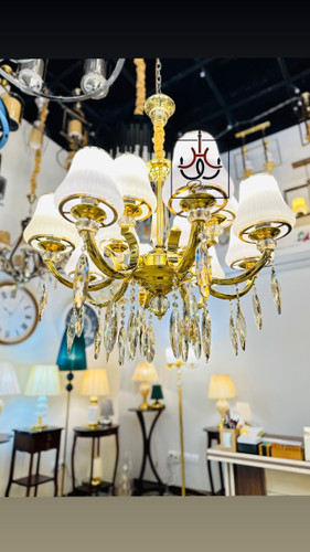 لوستر ماهی کریستالی طلایی با آویزهای شفاف و بدنه برنجی | قطر ۷۰ سانت